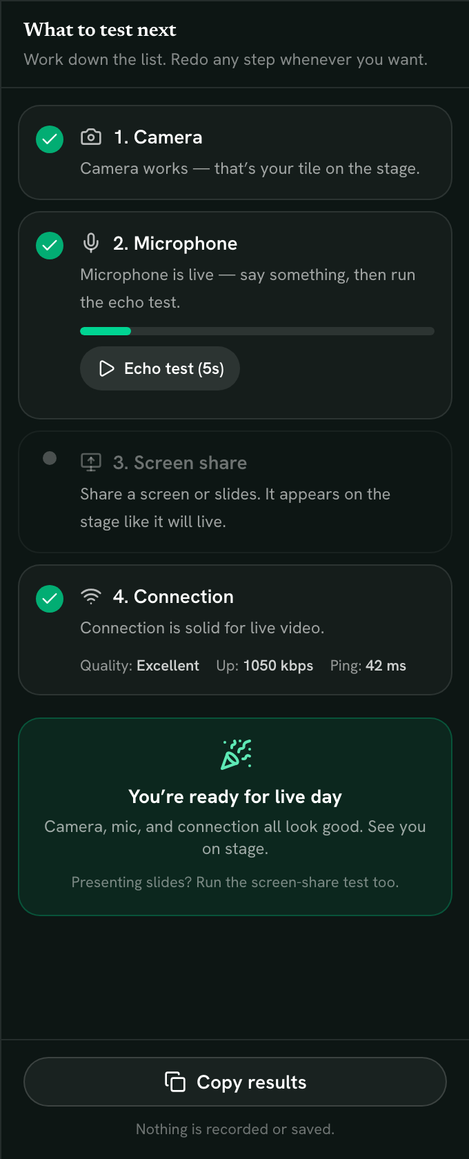 Guide panel showing camera and microphone checks marked as passed